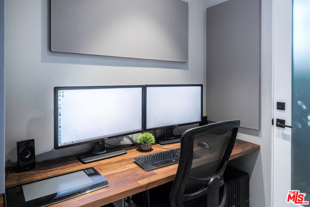 MLS #26636175 image #21