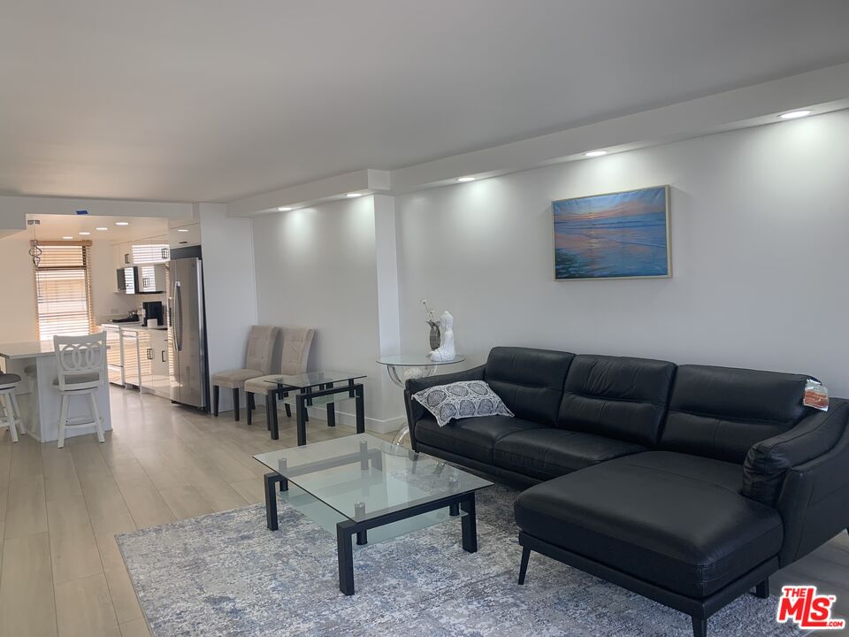 MLS #26636255 image #0