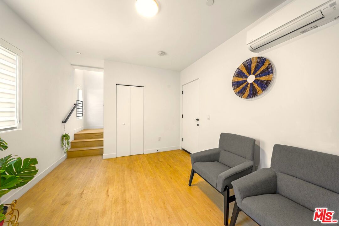 MLS #26636299 image #0