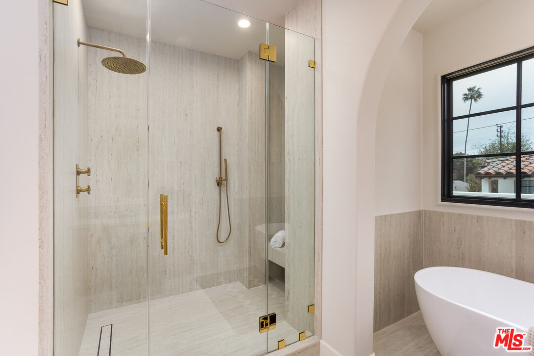 MLS #26636347 image #48