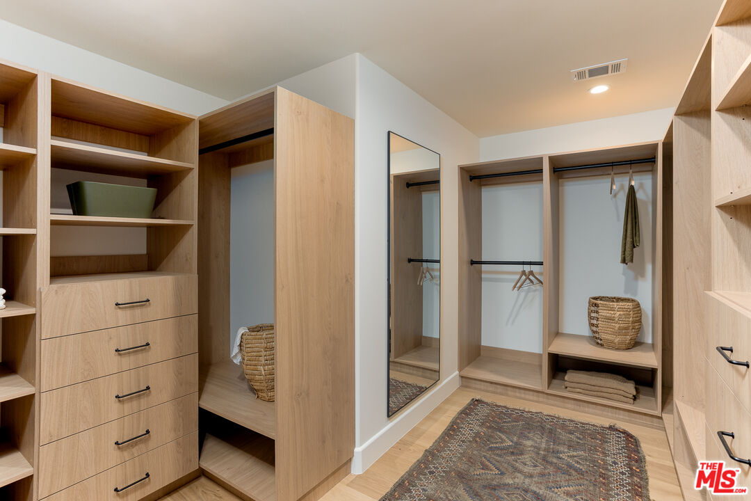 MLS #26636347 image #50