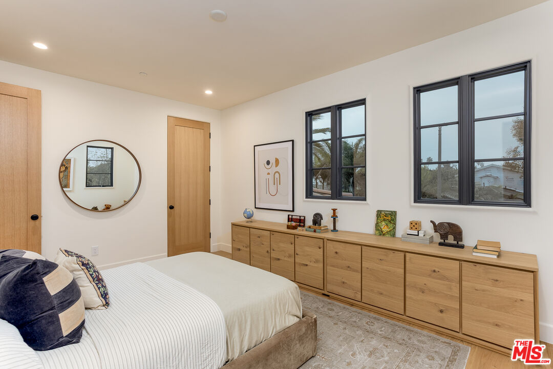 MLS #26636347 image #55