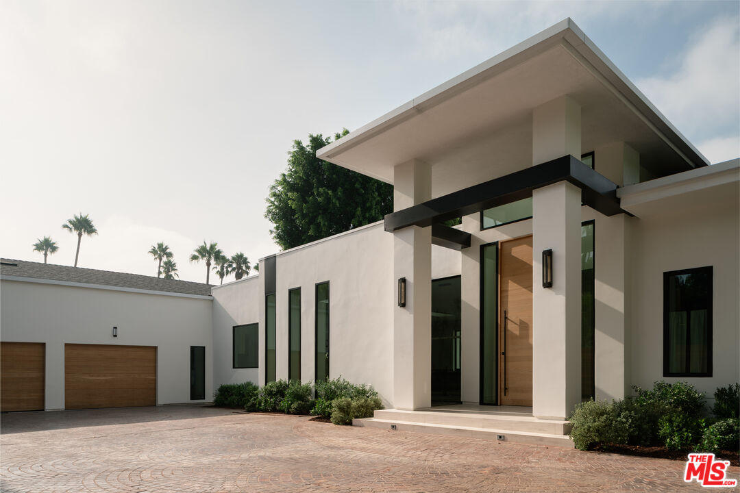 MLS #26636395 image #2