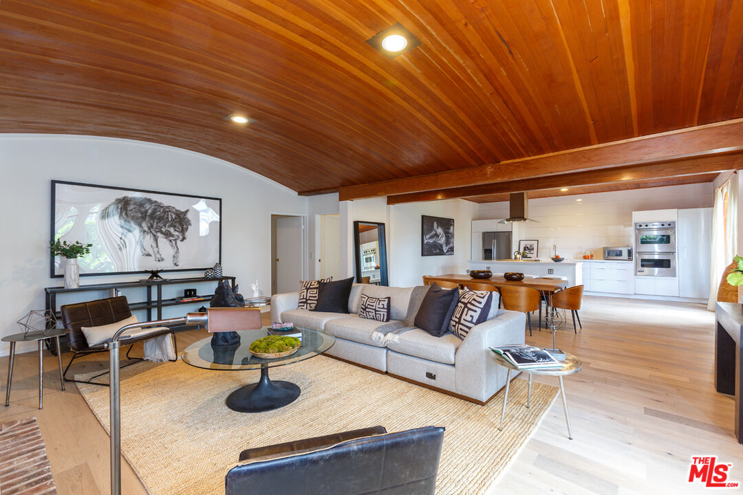 MLS #26636475 image #2