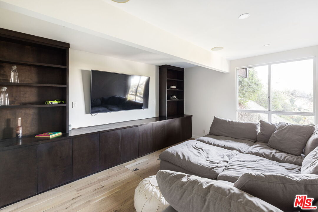 MLS #26636527 image #21