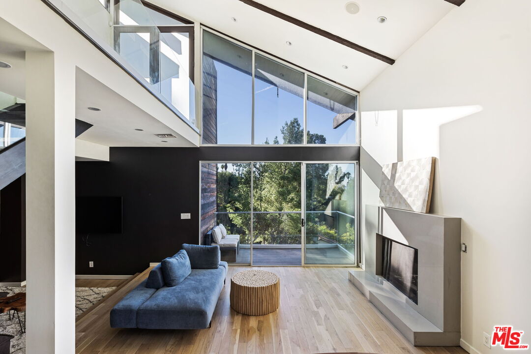 MLS #26636527 image #0