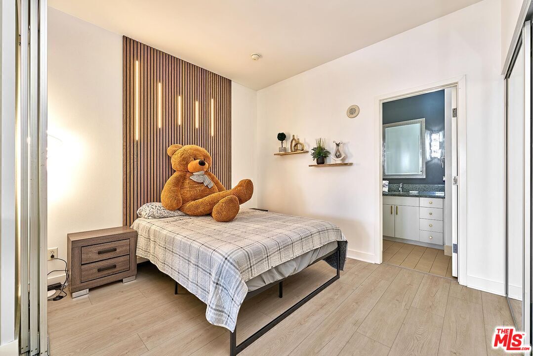 MLS #26636591 image #2