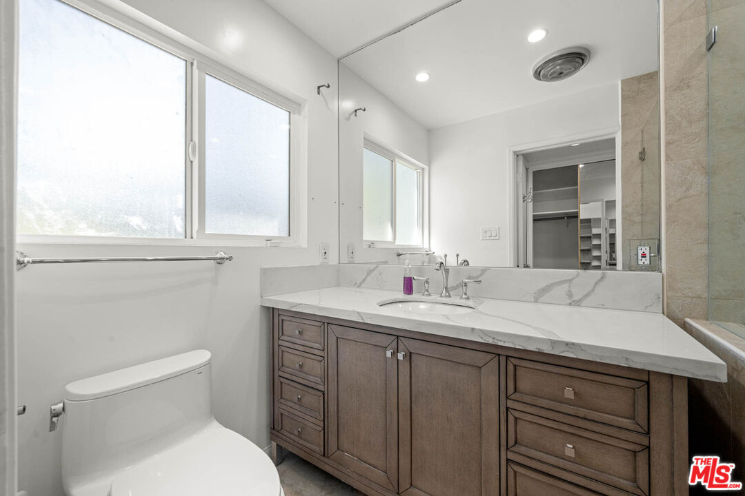 MLS #26636637 image #24