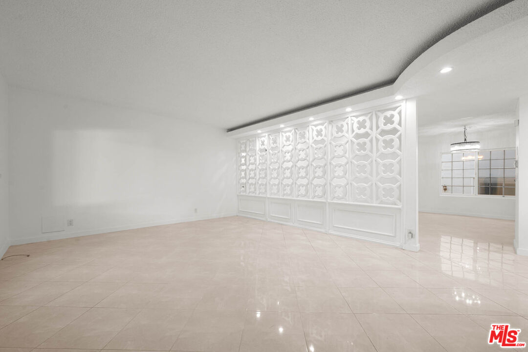 MLS #26636637 image #3