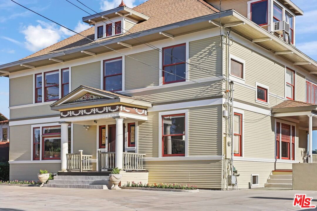 MLS #26636687 image #2