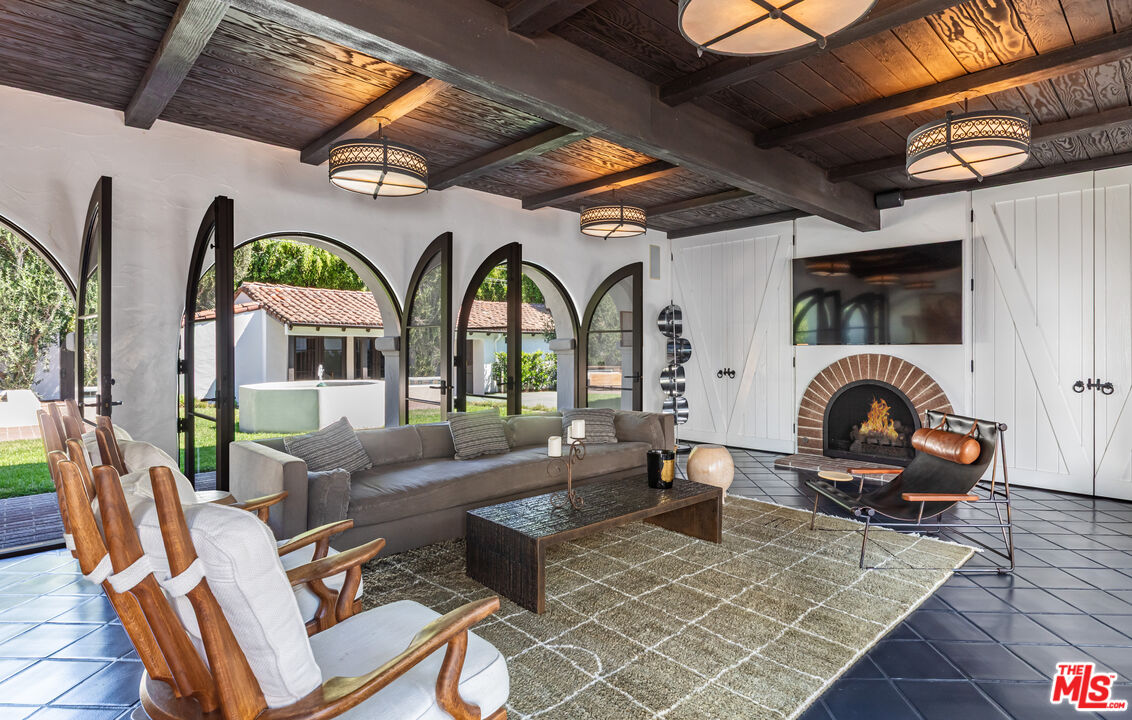 MLS #26636717 image #15