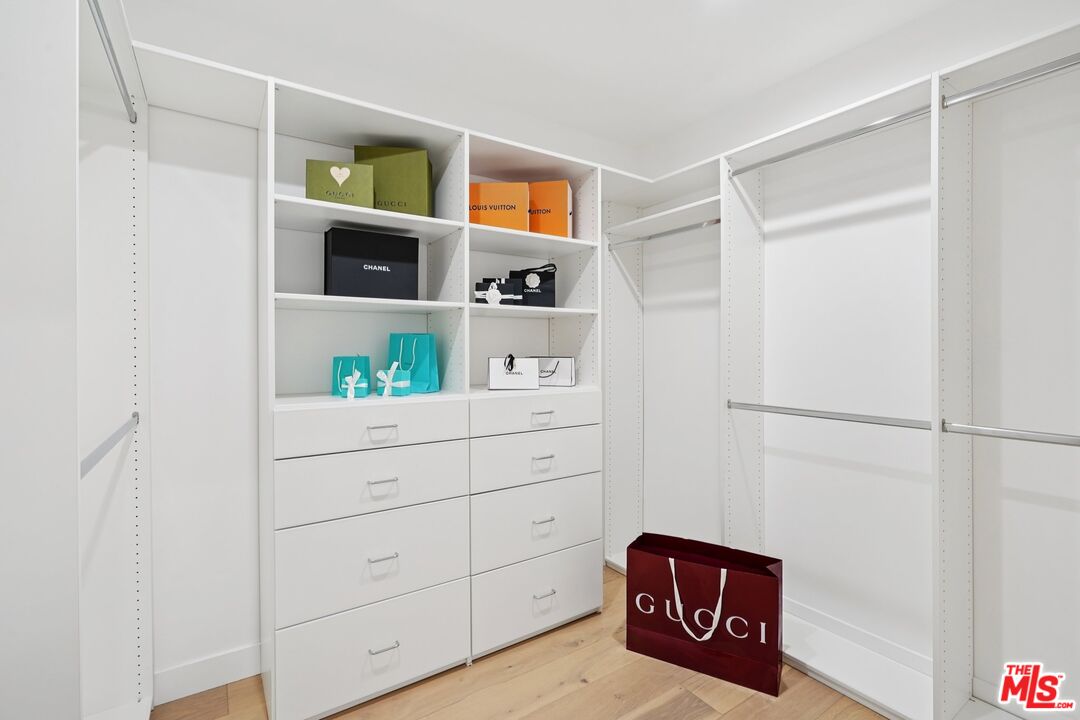 MLS #26636817 image #13