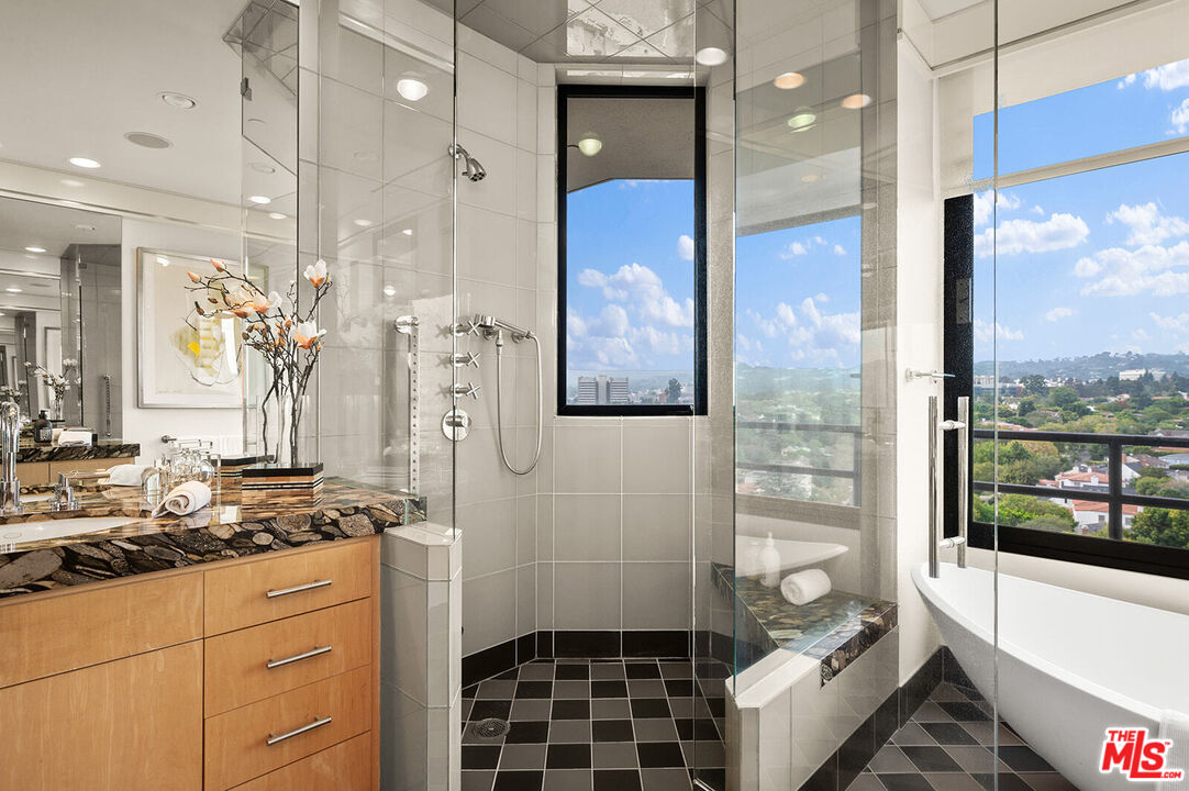 MLS #26636833 image #17