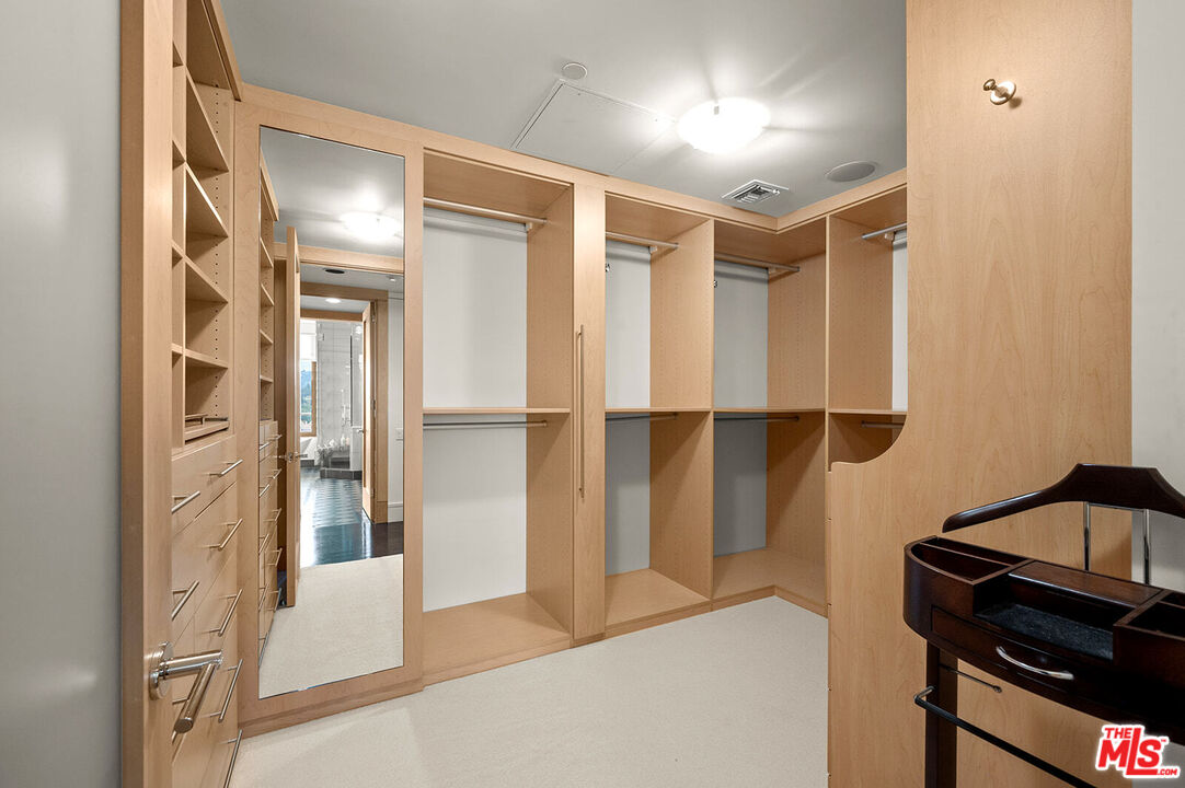 MLS #26636833 image #18