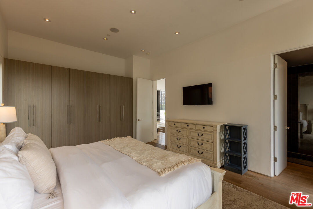 MLS #26636839 image #37