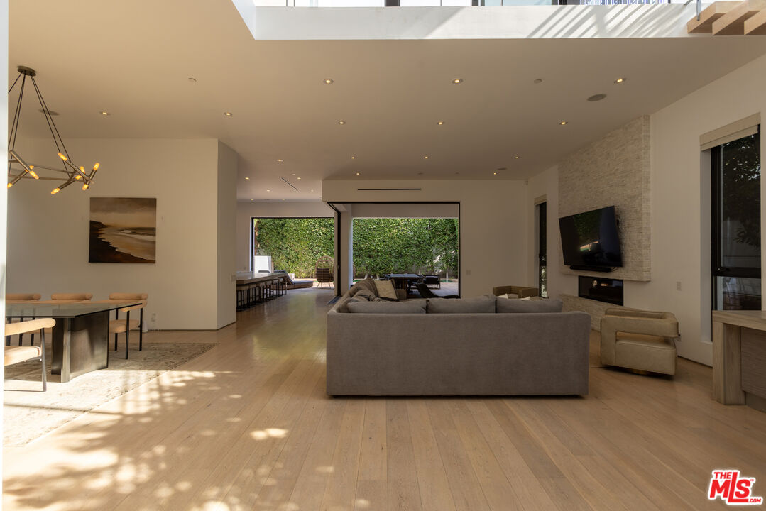 MLS #26636839 image #4