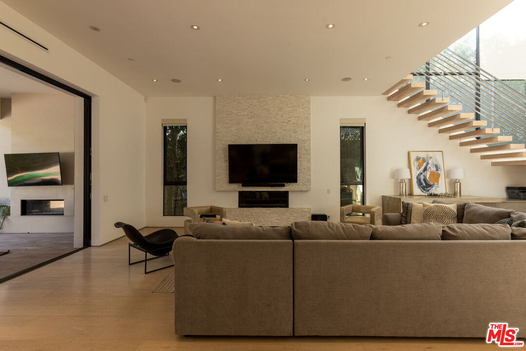 MLS #26636839 image #8