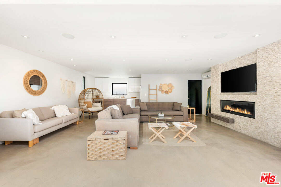 MLS #26636845 image #23