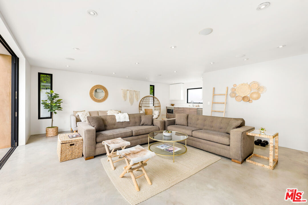 MLS #26636845 image #24