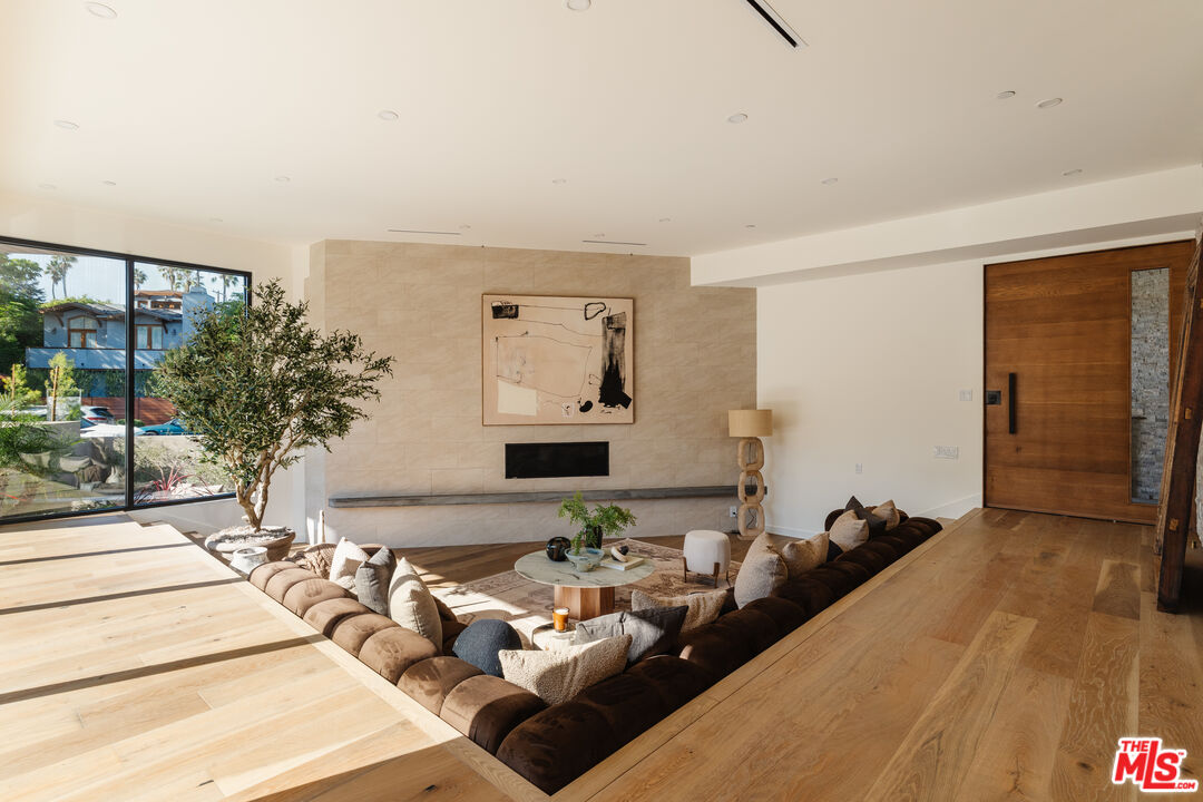 MLS #26636879 image #5