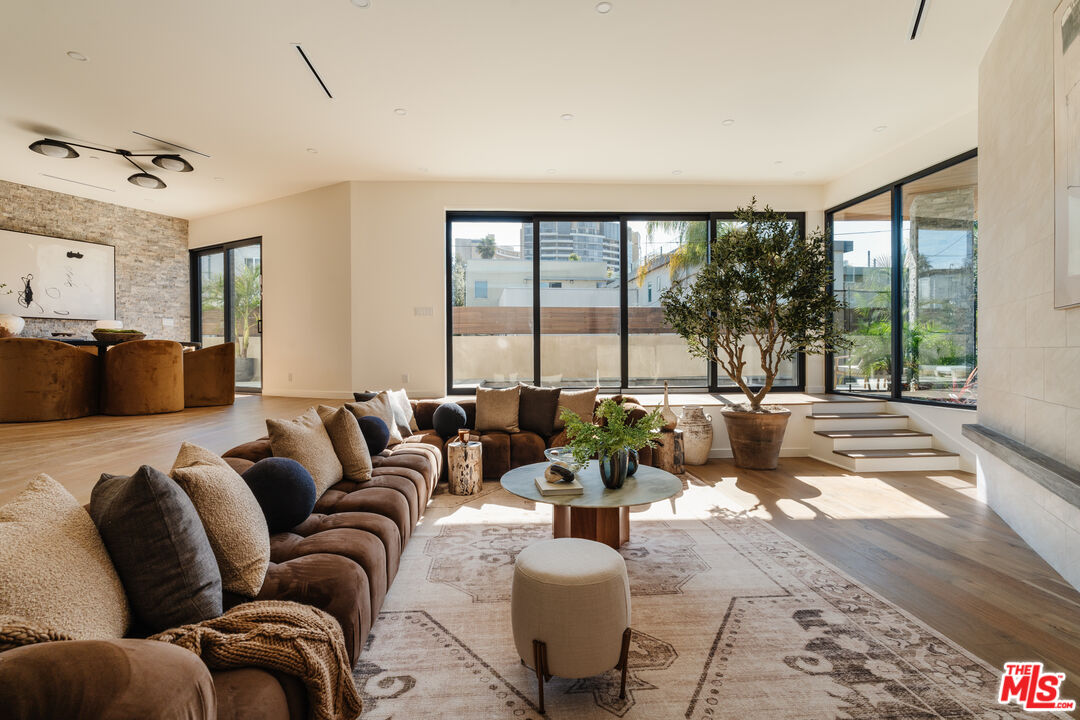 MLS #26636879 image #7