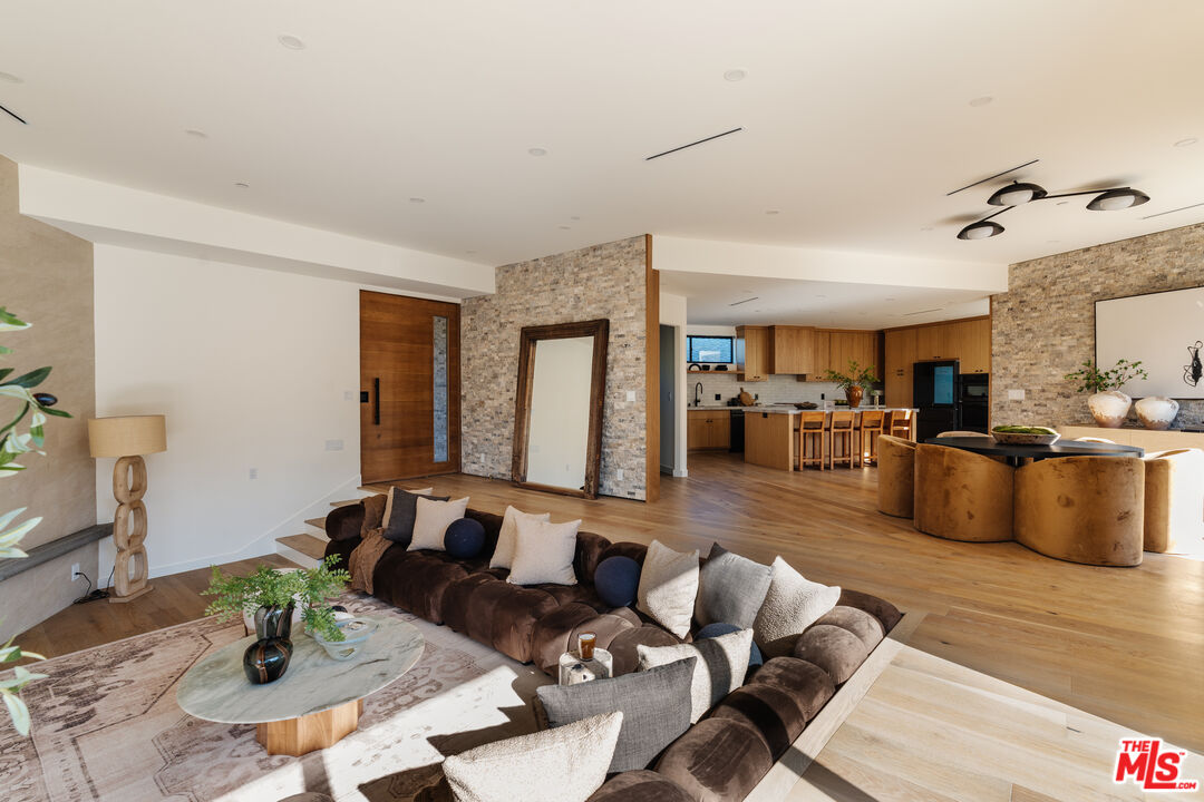 MLS #26636879 image #8