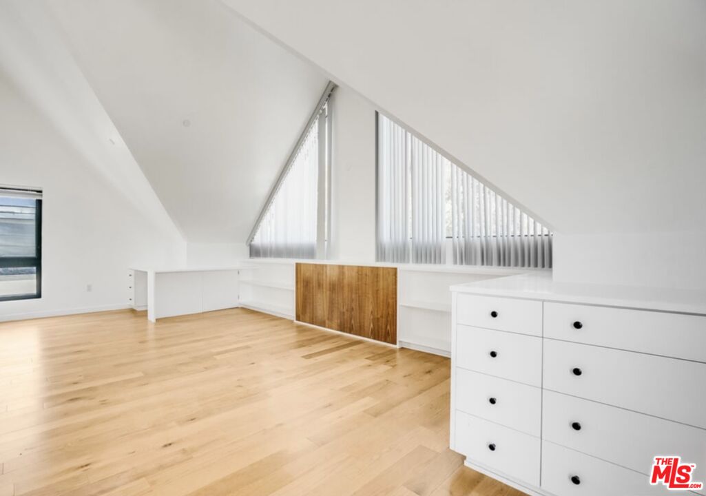 MLS #26637003 image #23