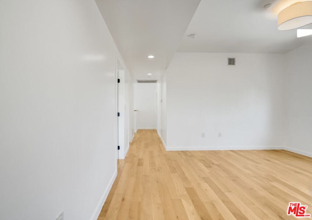 MLS #26637003 image #27