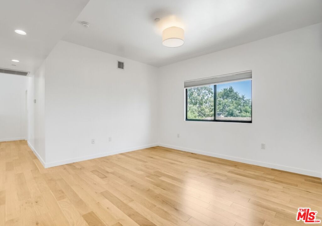 MLS #26637003 image #29