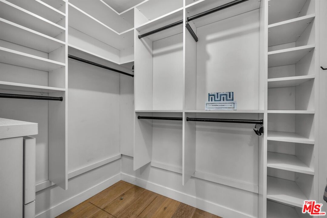 MLS #26637347 image #15