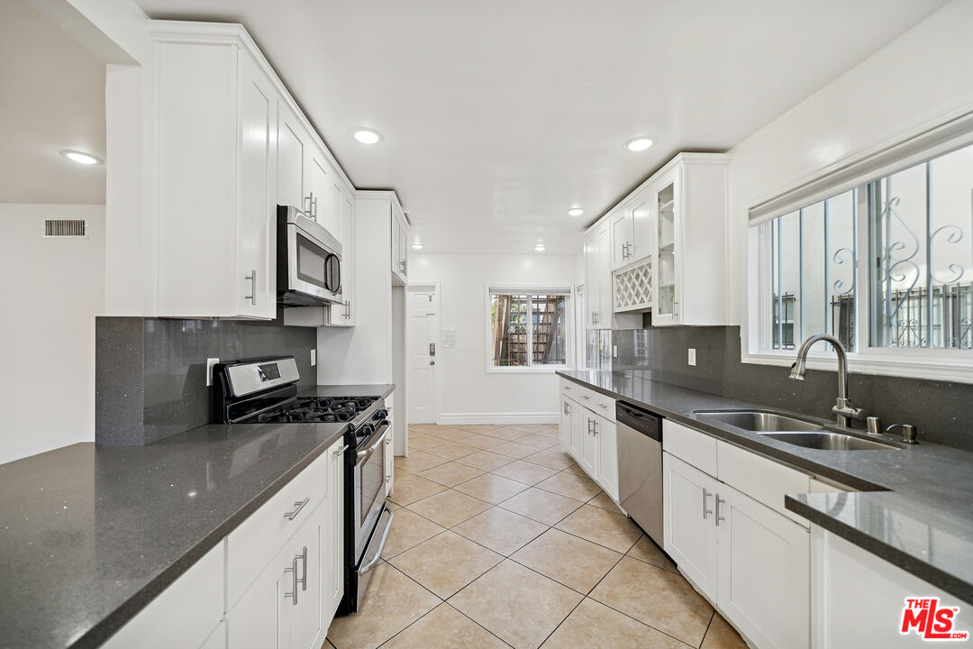 MLS #26637371 image #3