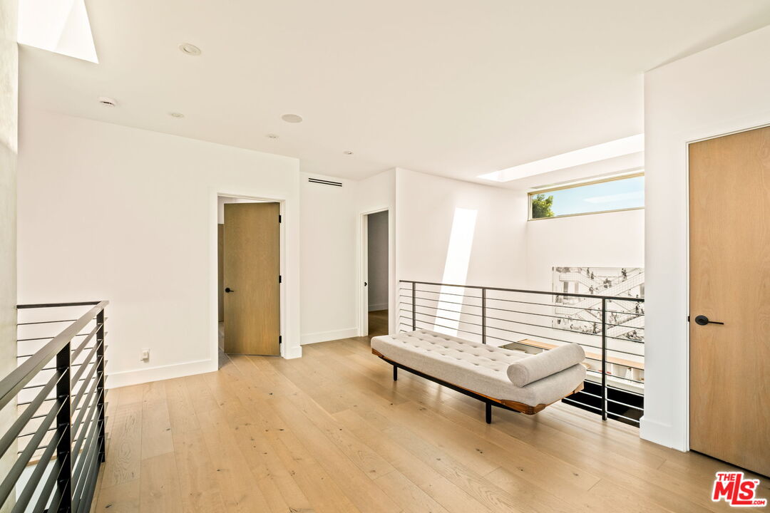 MLS #26637377 image #15