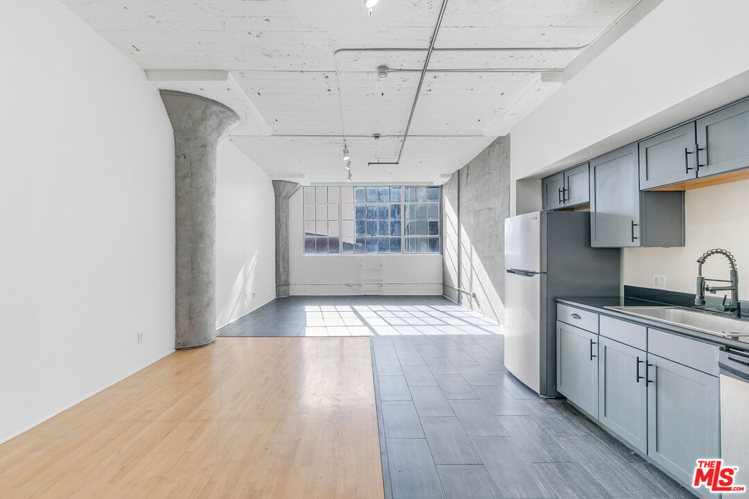 MLS #26637453 image #1