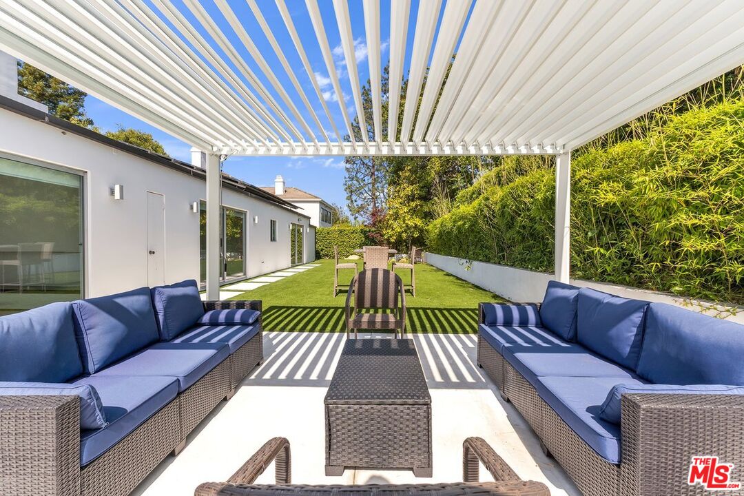 MLS #26637497 image #2