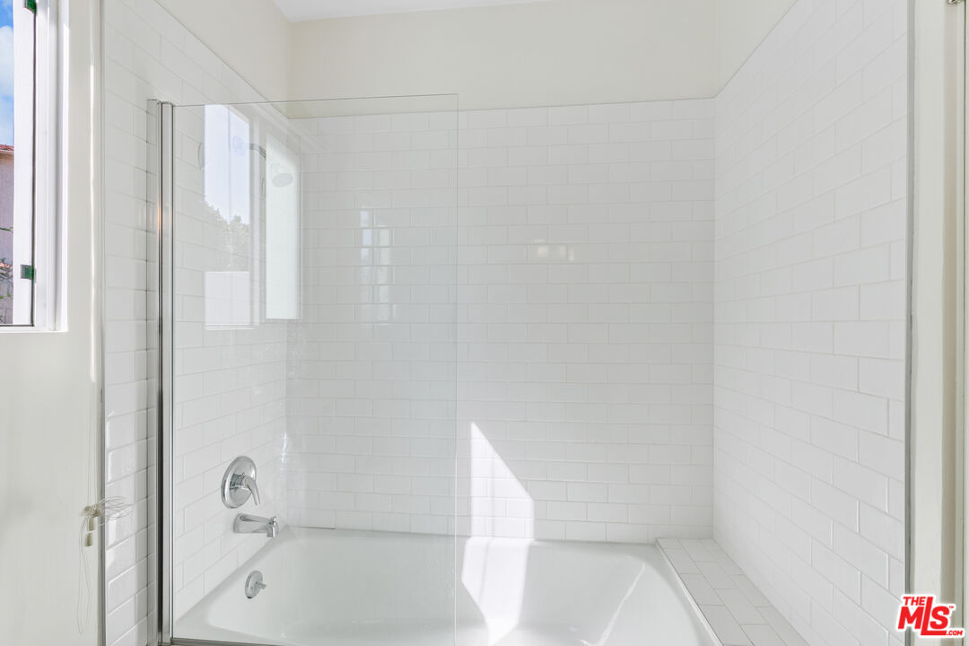 MLS #26637497 image #50