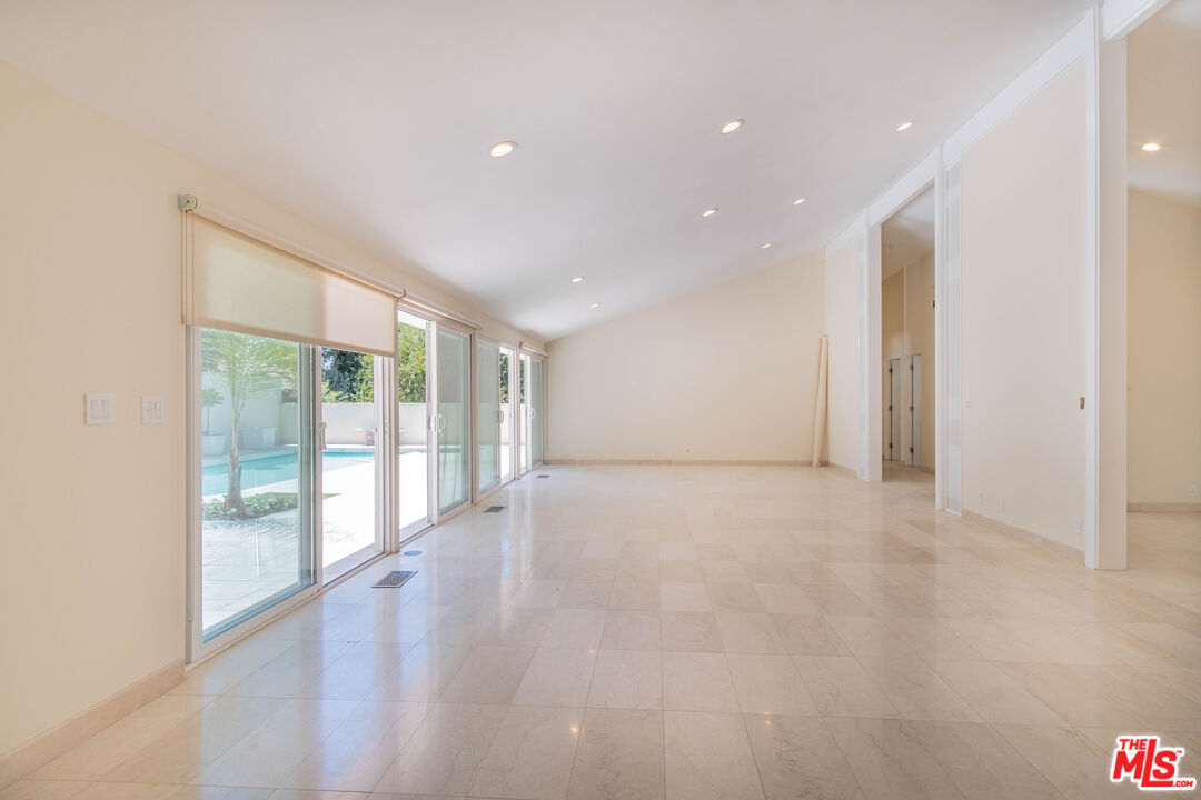 MLS #26637611 image #12