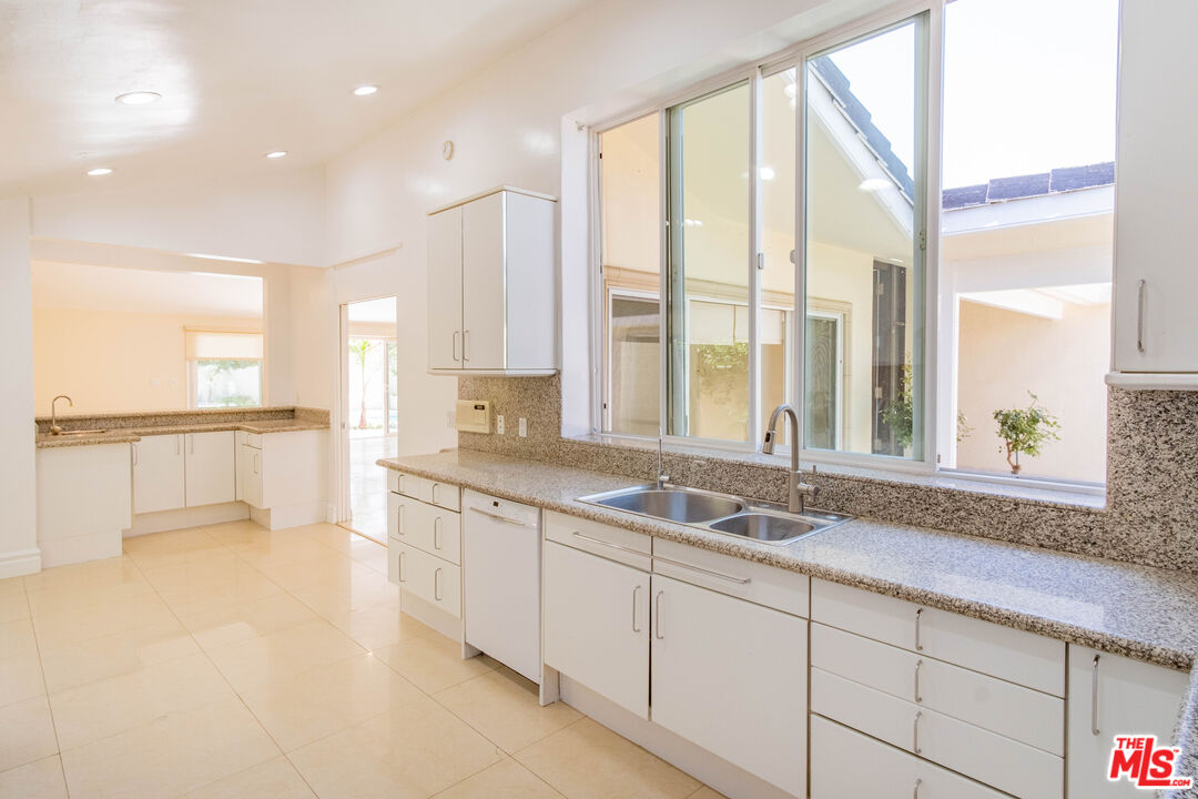 MLS #26637611 image #23