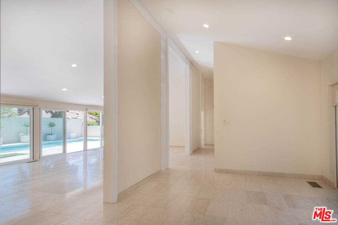 MLS #26637611 image #25