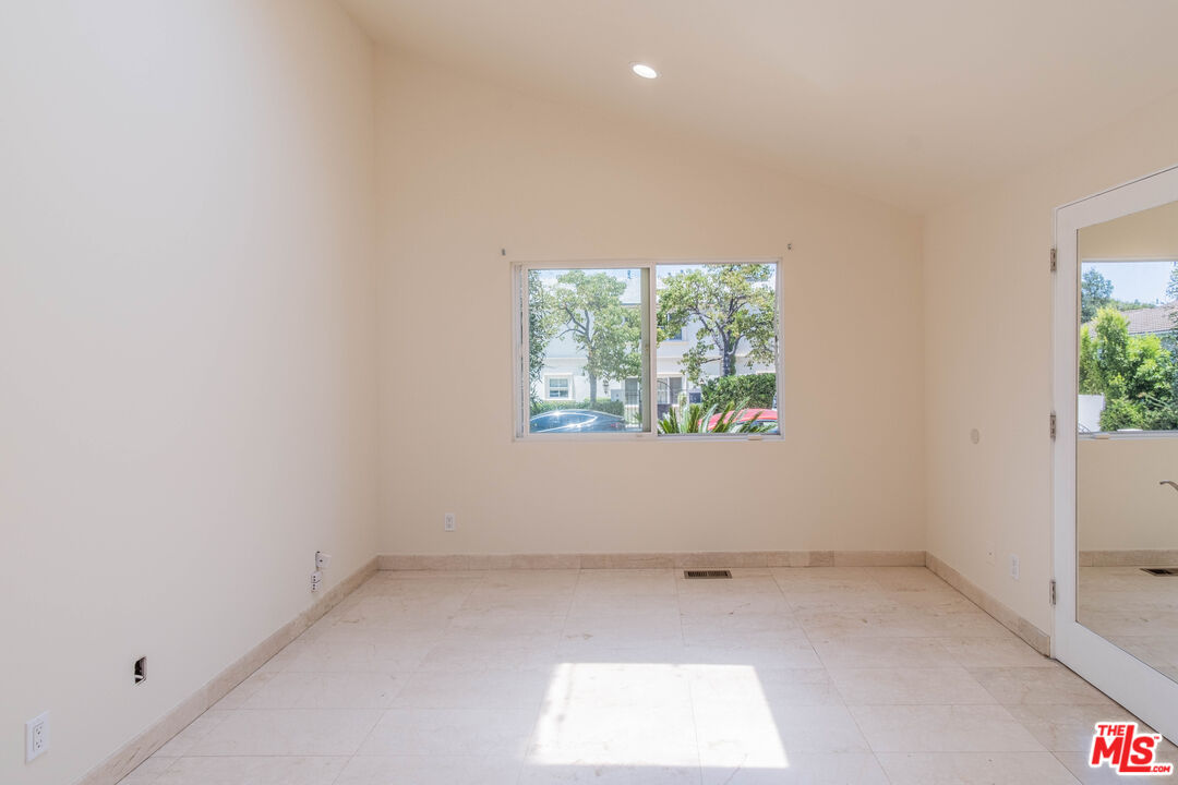 MLS #26637611 image #50