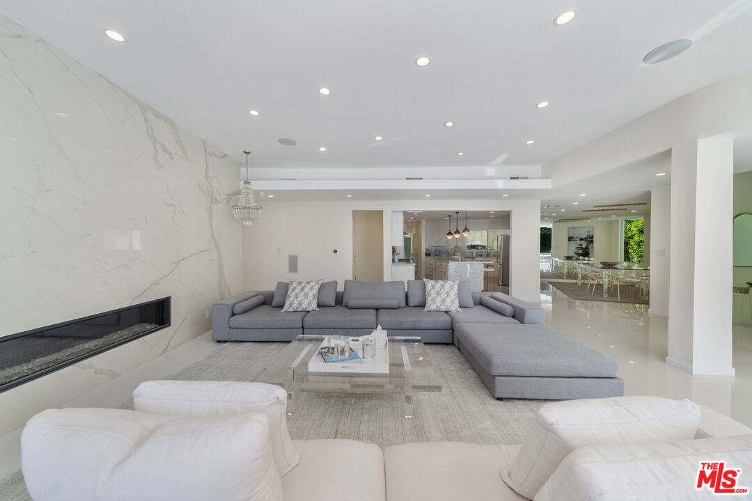 MLS #26637775 image #25