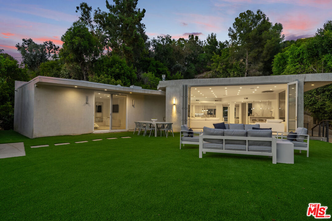 MLS #26637775 image #2