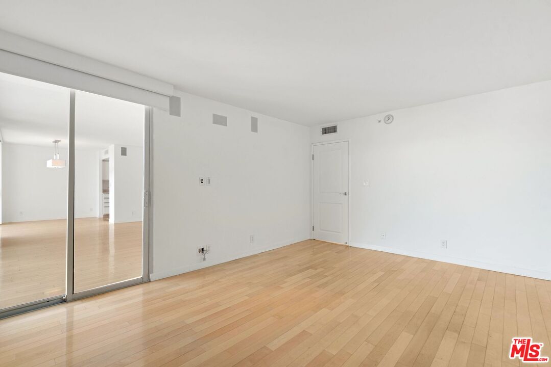 MLS #26637829 image #13