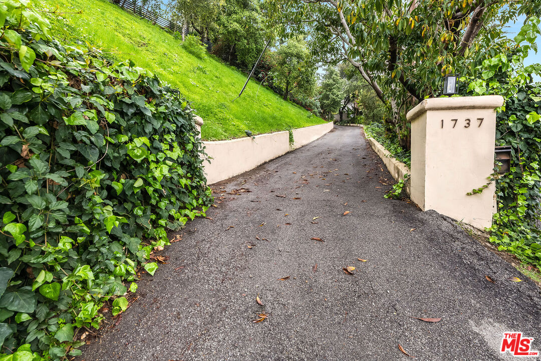 MLS #26637859 image #2