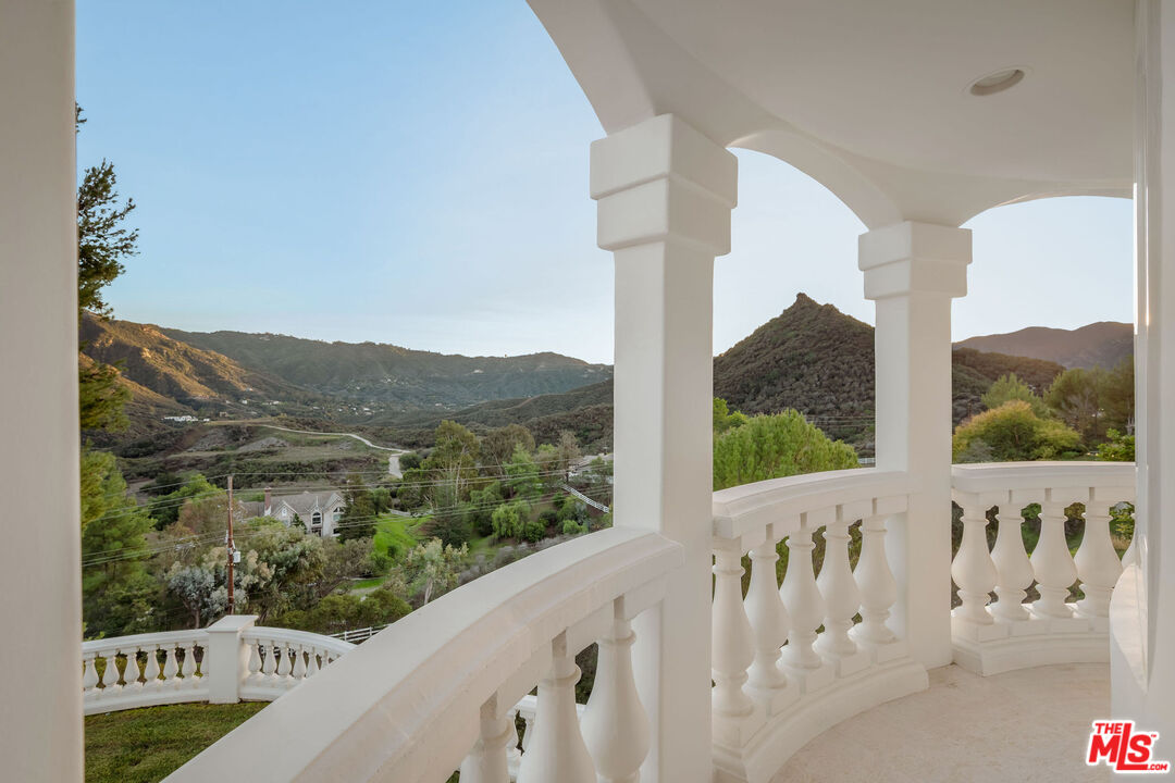 MLS #26638007 image #27