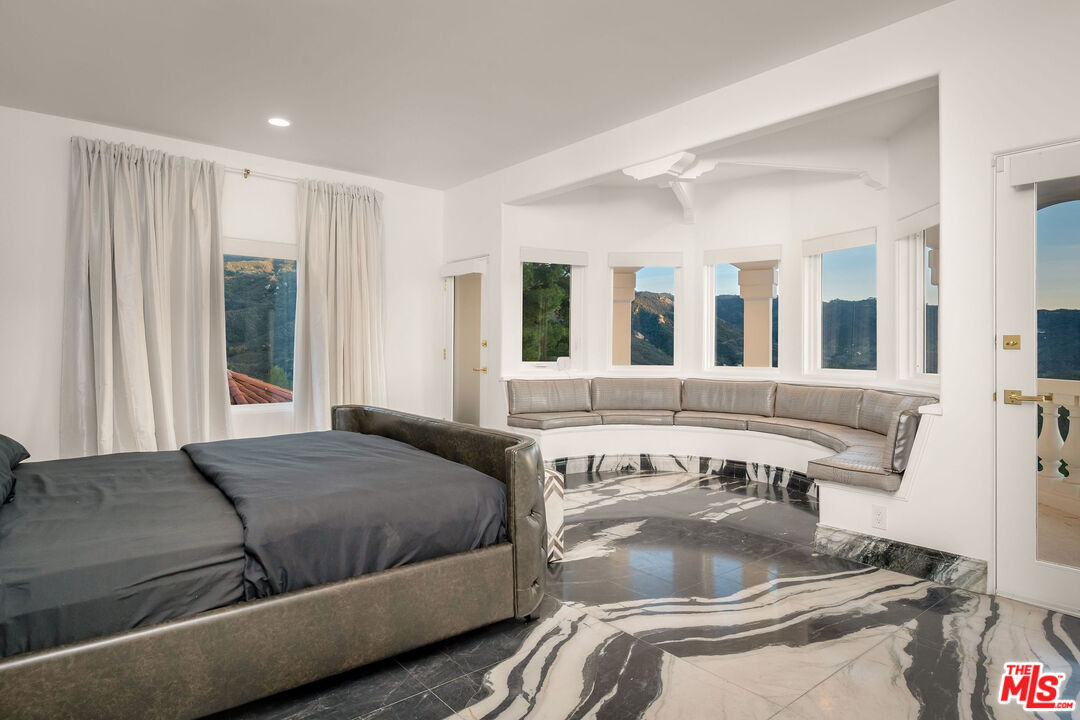 MLS #26638007 image #29