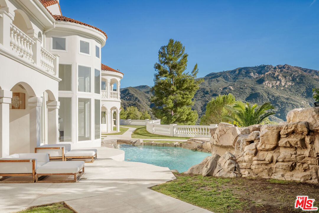 MLS #26638007 image #3