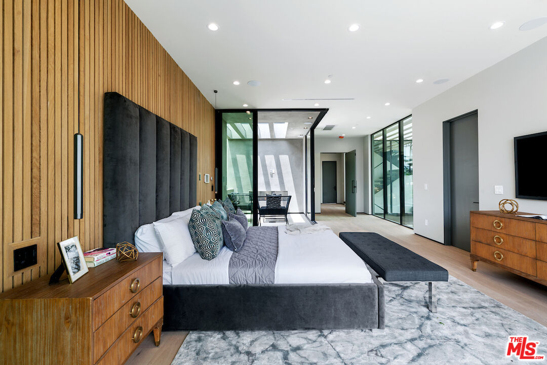 MLS #26638139 image #19