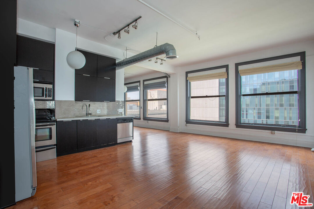 MLS #26638335 image #24