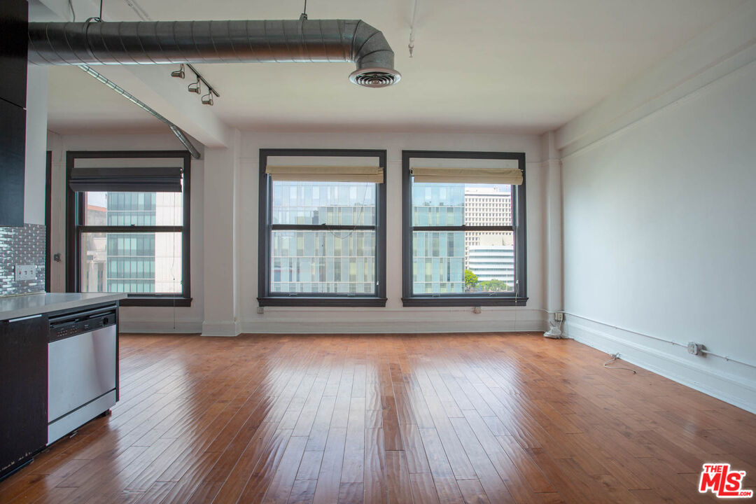 MLS #26638335 image #25