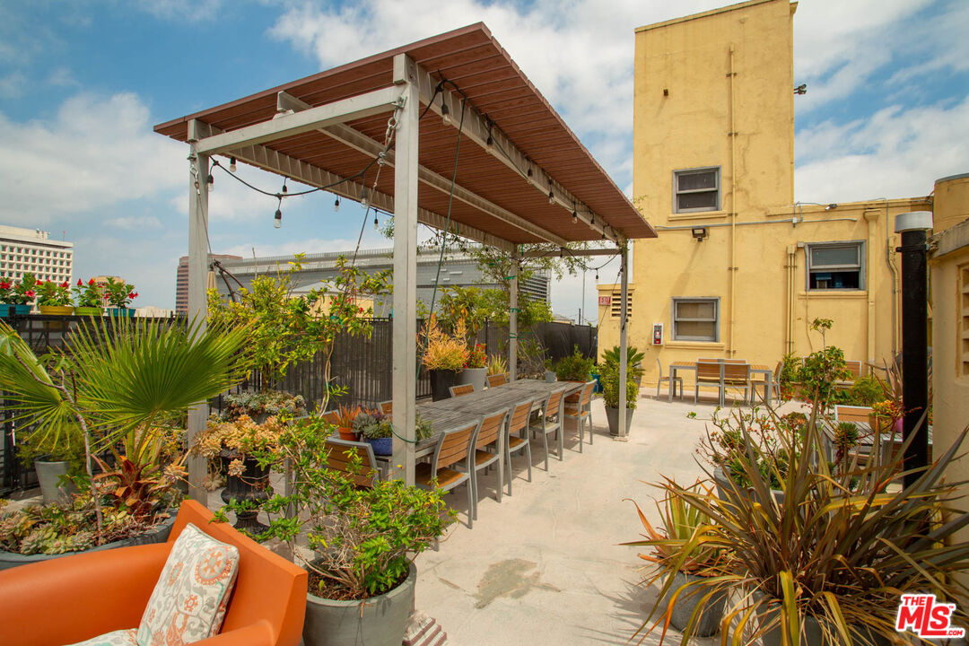 MLS #26638335 image #2